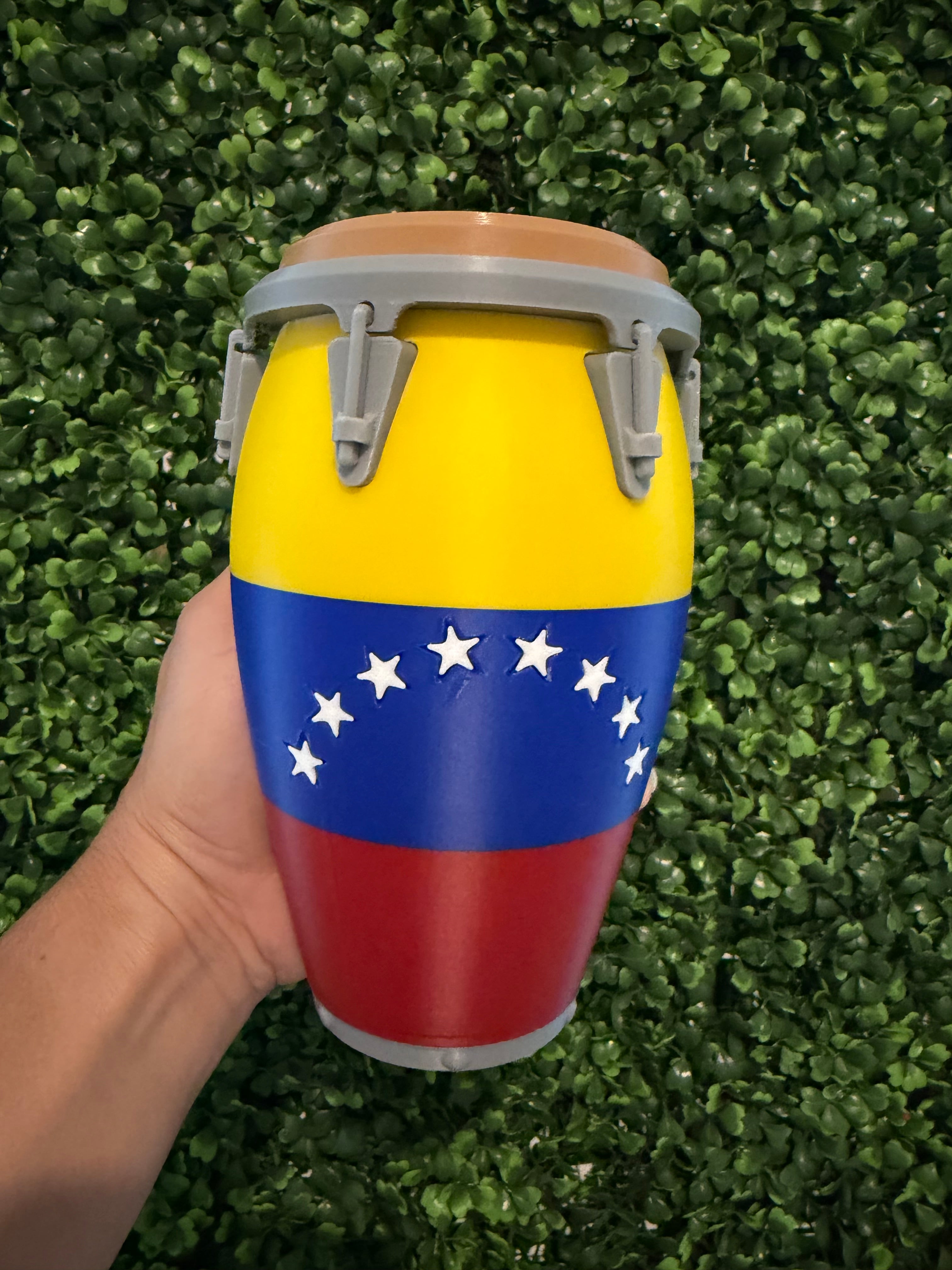 Venezuela Can Holder